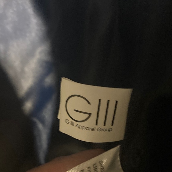 NFL Team Apparel Shield with Red and Blue - Picture 9 of 10